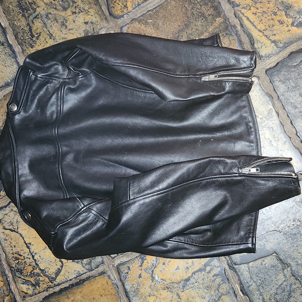 Harley Davidson Girls Medium jacket. - Picture 8 of 10